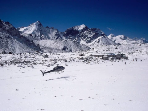 Everest Base Camp Helicopter Tour